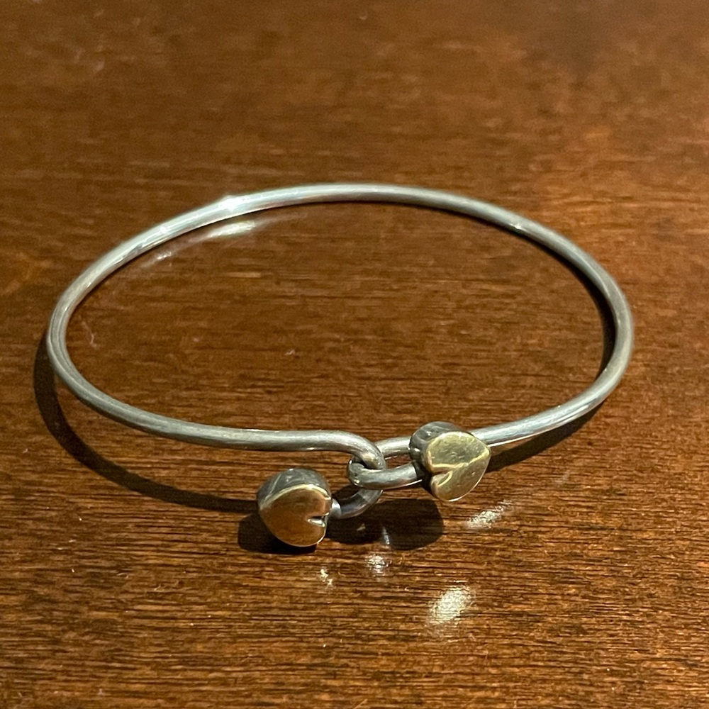 Tiffany&Co interlocking heart bracelet